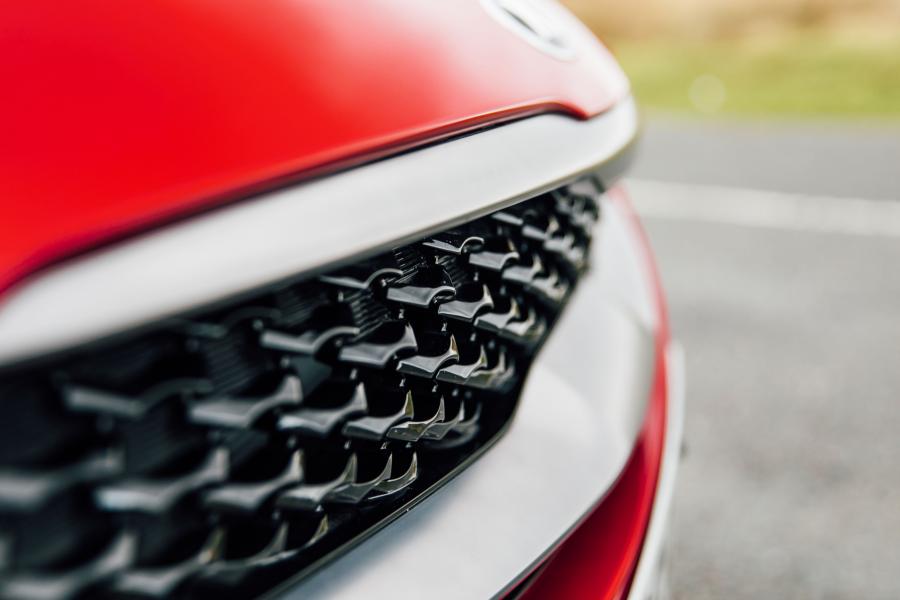 Детали экстерьера Kia XCeed 1.6 CRDi 2019 года  (UK) (фото 38 из 107)